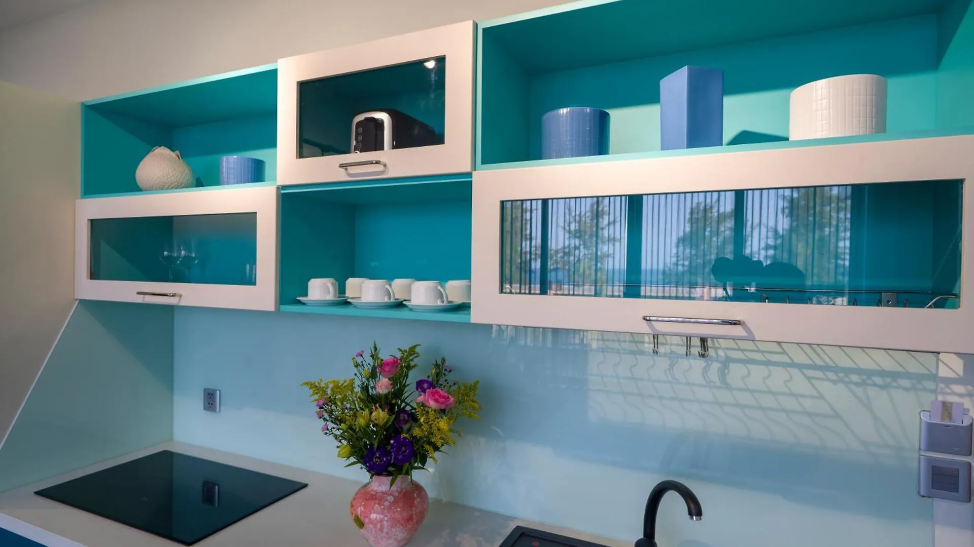 Beach Haven Suites Hoi An Apartment 4*,