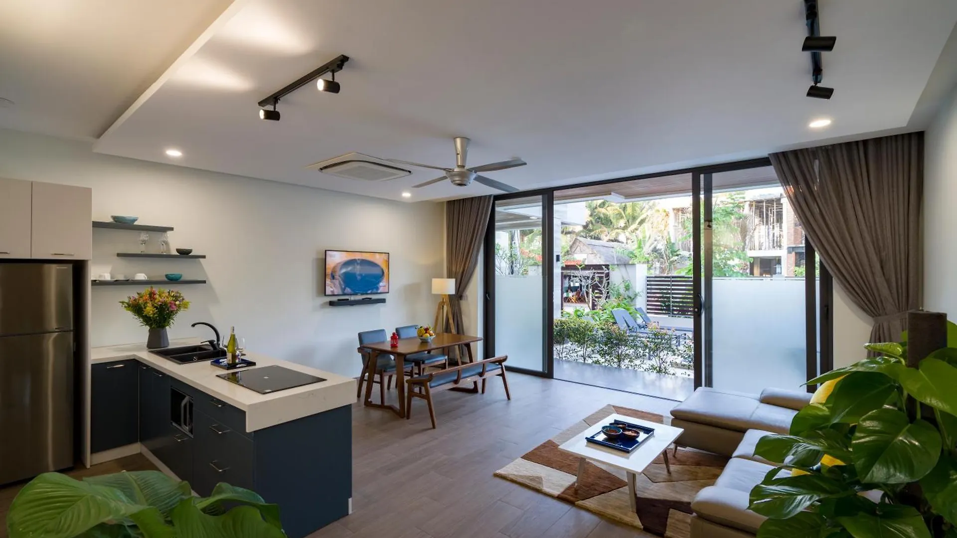 Hotel Beach Haven Suites Hoi An Apartment