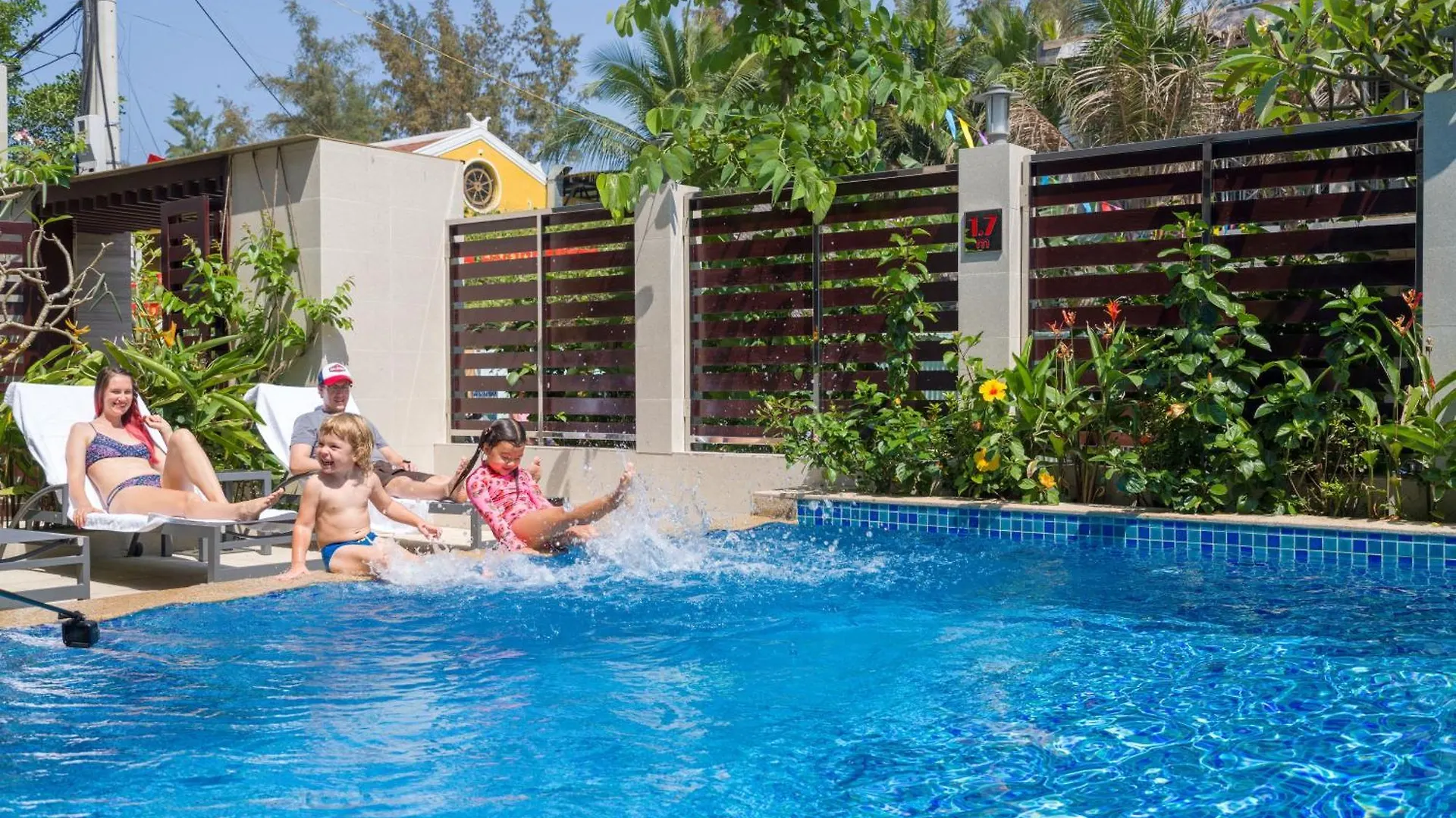 Beach Haven Suites Hoi An Apartment 4*,  Vietnam